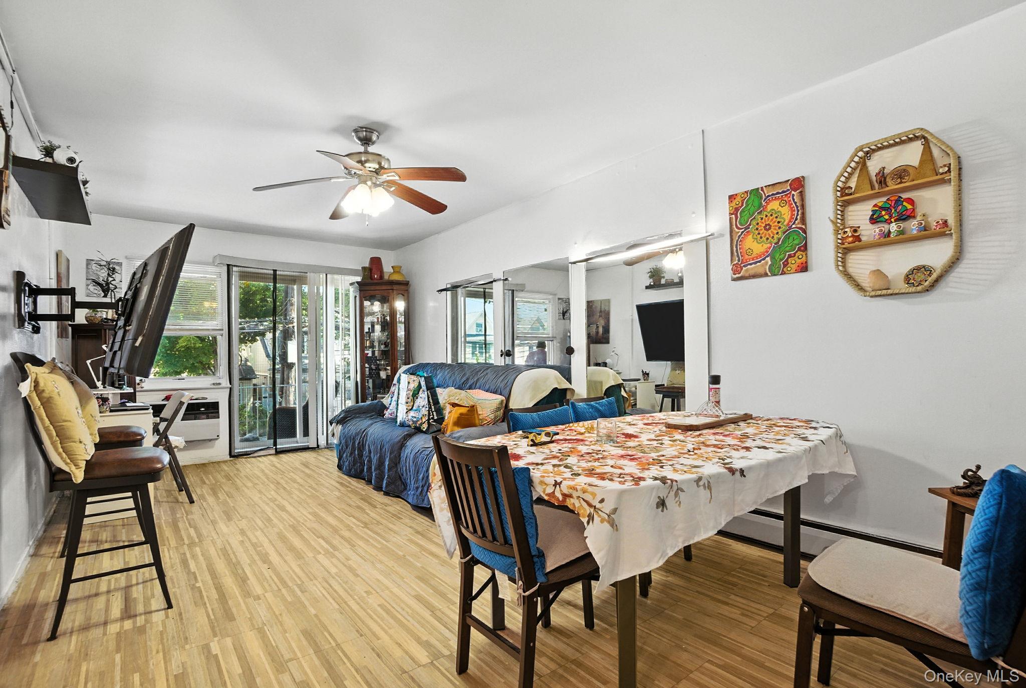 #17 photo, 61-26 Booth Street, クイーンズ区 Rego Park , NY 11374