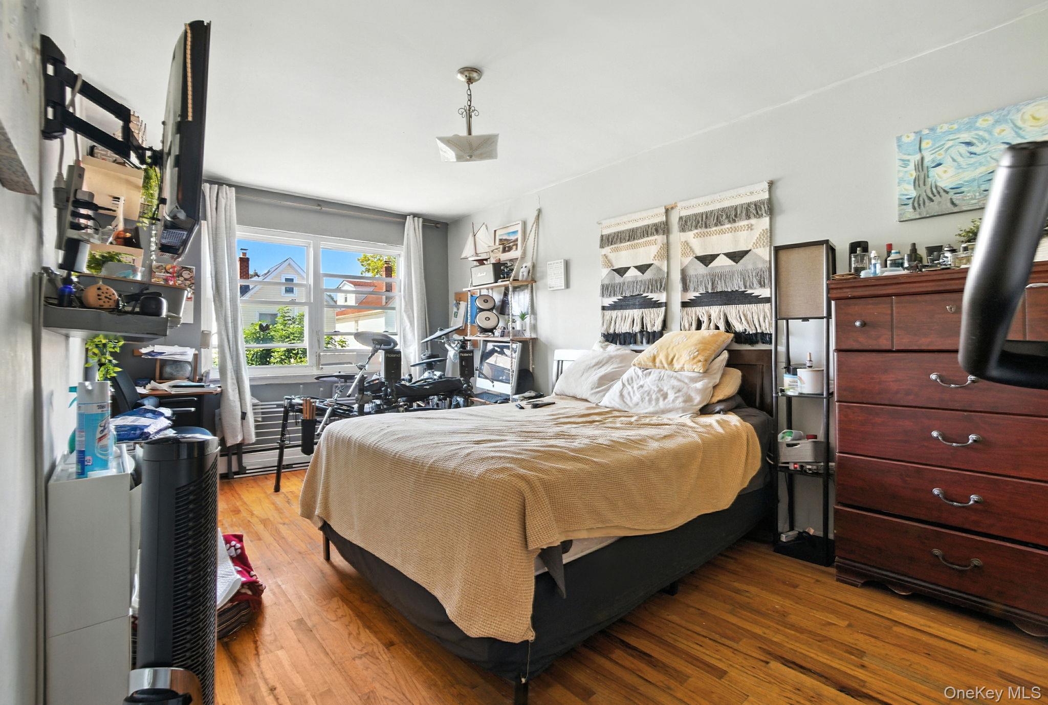 #20 photo, 61-26 Booth Street, クイーンズ区 Rego Park , NY 11374