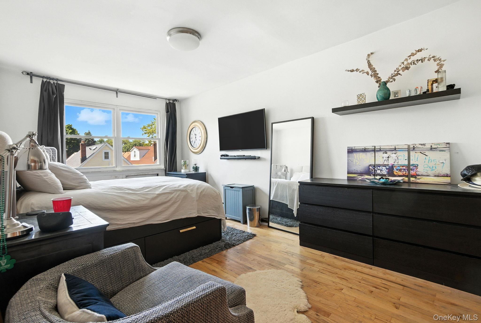 #5 photo, 61-26 Booth Street, クイーンズ区 Rego Park , NY 11374