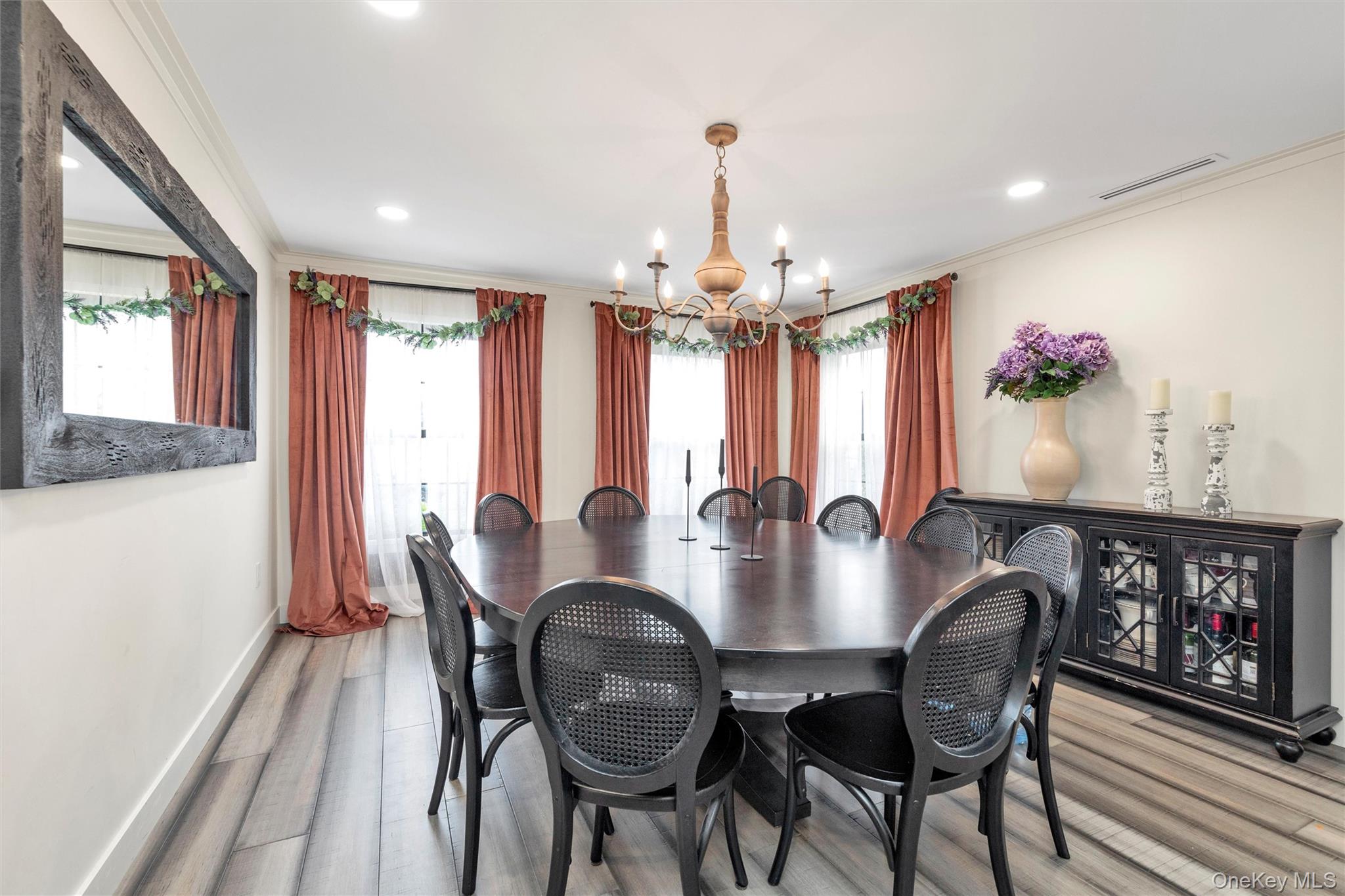 #7 photo, 8 Family Lane, ナッソー郡 Levittown , NY 11756