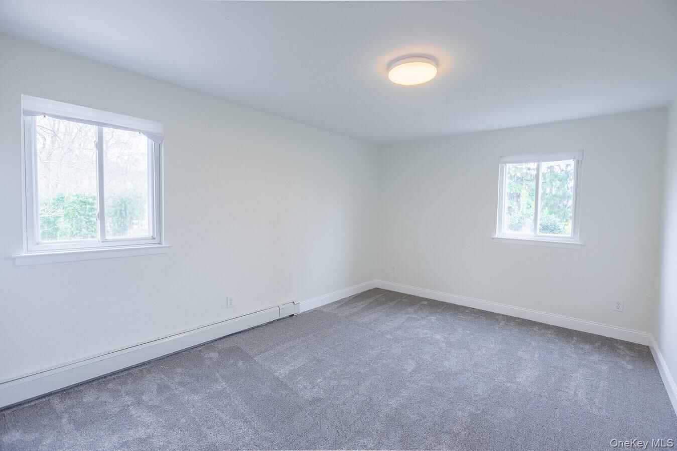 #8 photo, 923 Church Street, サフォーク郡 Bohemia , NY 11716