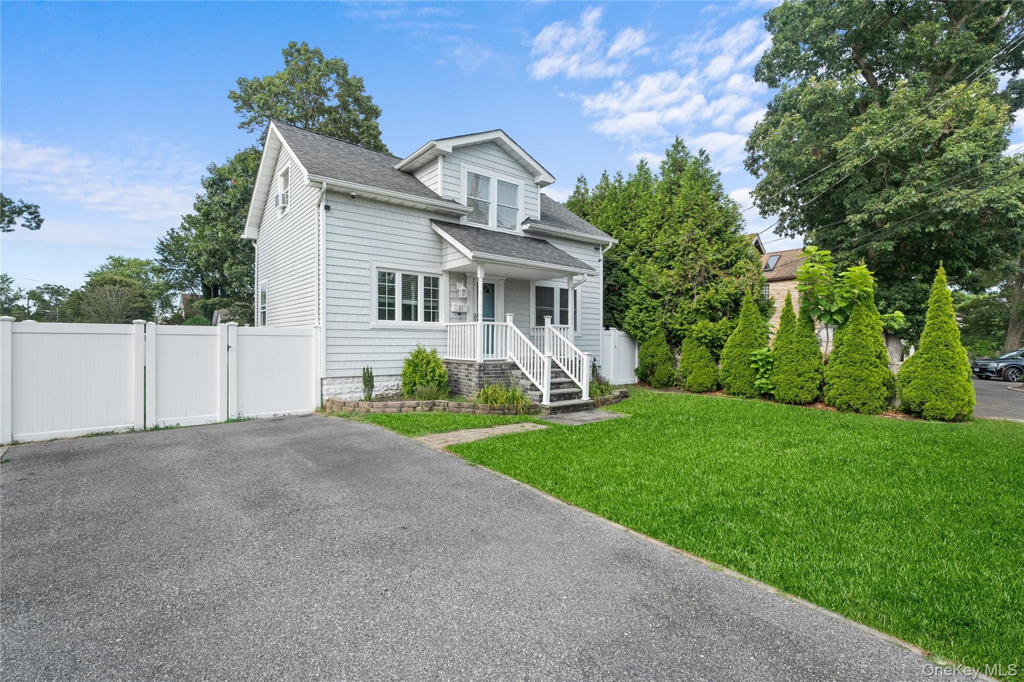 #3 photo, 21 Adams Street, East Islip , NY 11730