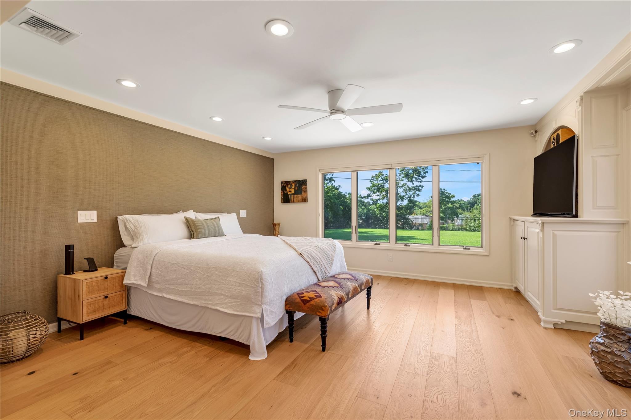 #11 photo, 15 Parkway Drive, ナッソー郡 Roslyn Heights , NY 11577