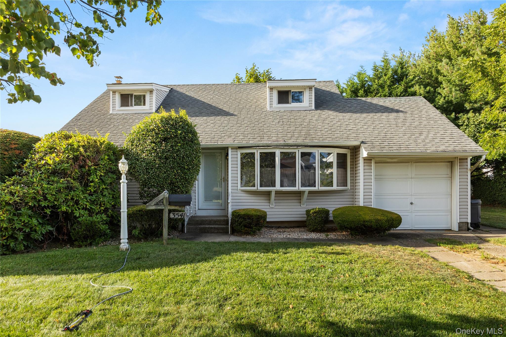 #1 photo, 3541 Kenora Place, ناسو Seaford , NY 11783