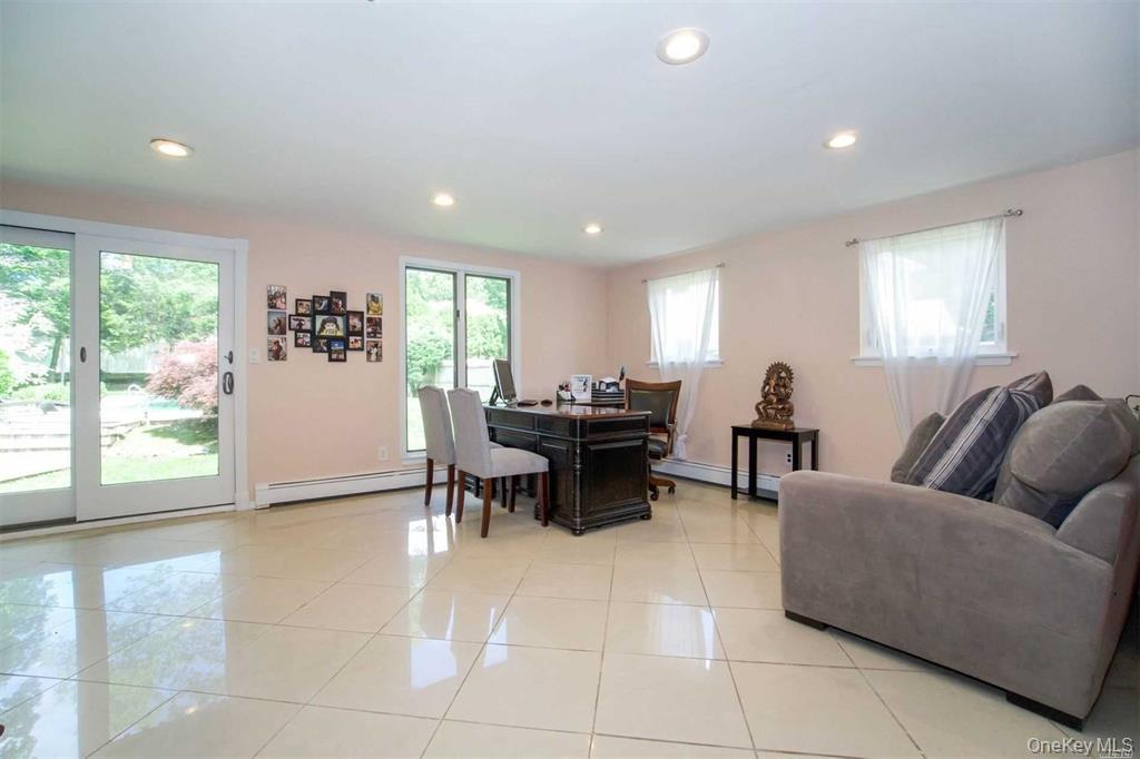 #3 photo, 2 Thorne Court, ナッソー郡 Bethpage , NY 11714