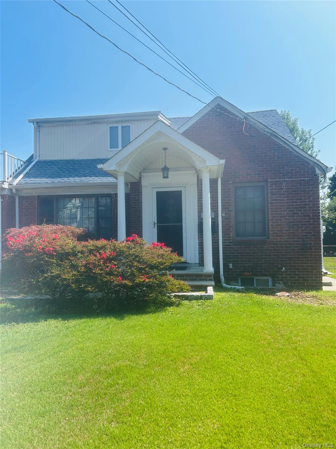 #1 photo, 638 Concord Avenue, ナッソー郡 Williston Park , NY 11596