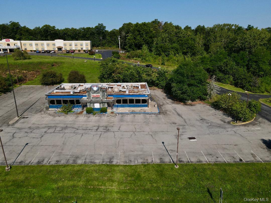 #4 photo, 909 Union Avenue, New Windsor , NY 12553