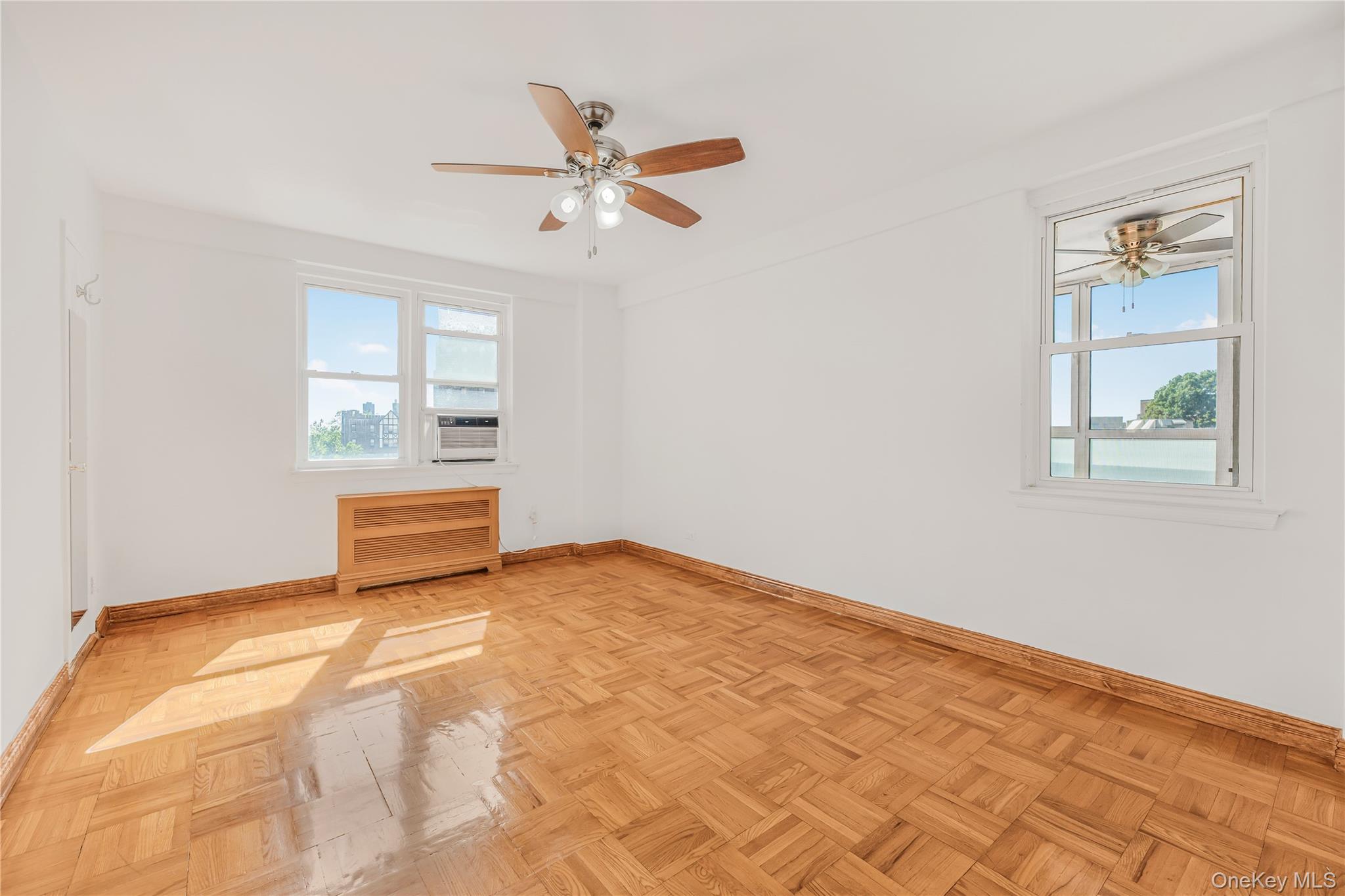 #12 photo, 3725 Henry Hudson Parkway, Bronx , NY 10463