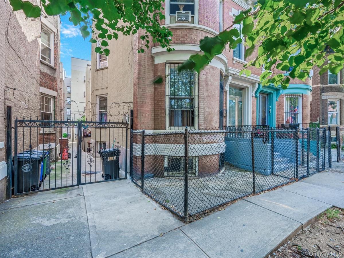 #3 photo, 860 Manida Street, ブロンクス区 Bronx , NY 10474