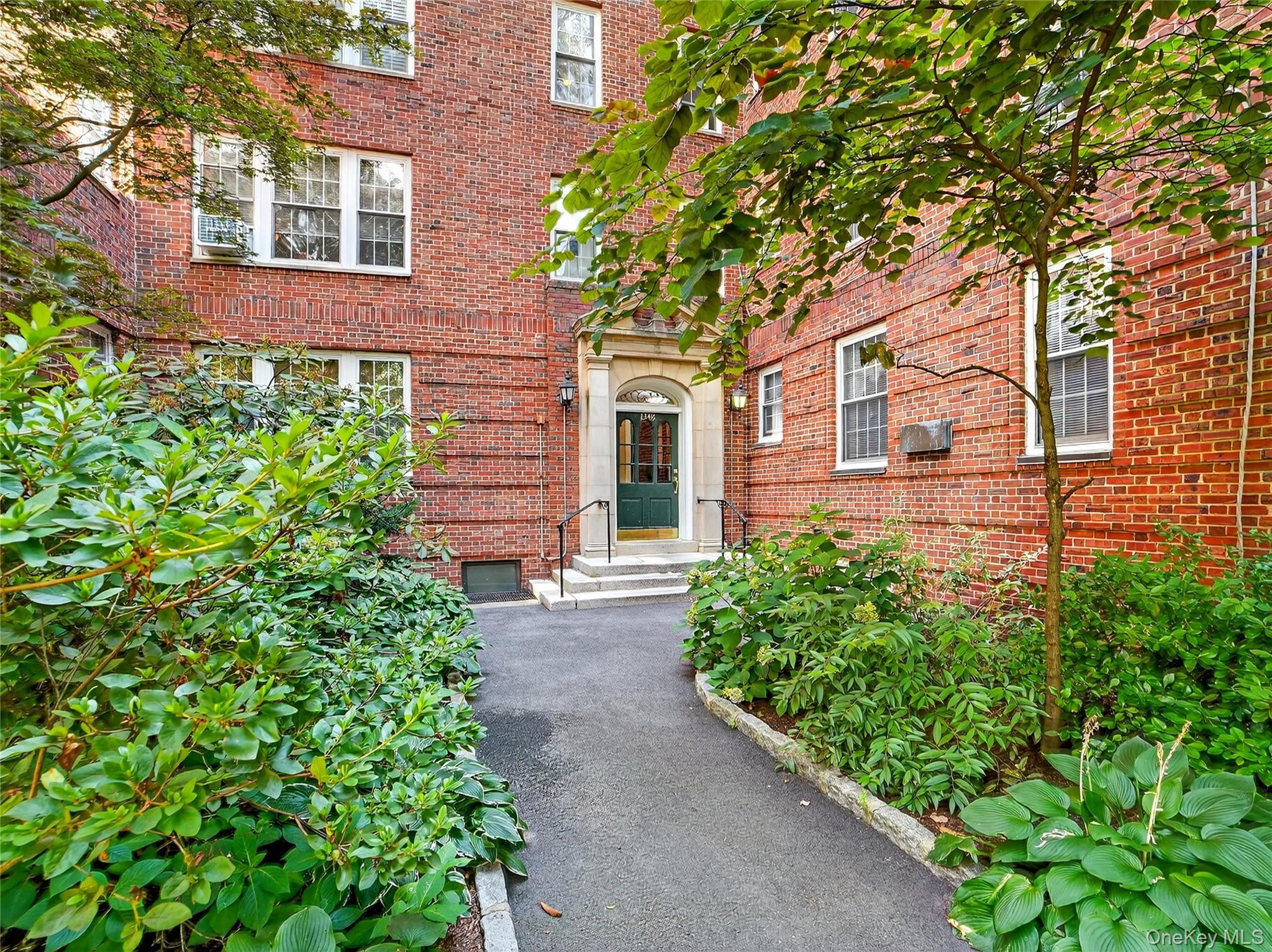 #5 photo, 1348 Midland Avenue, ブロンクス区 Bronxville , NY 10708