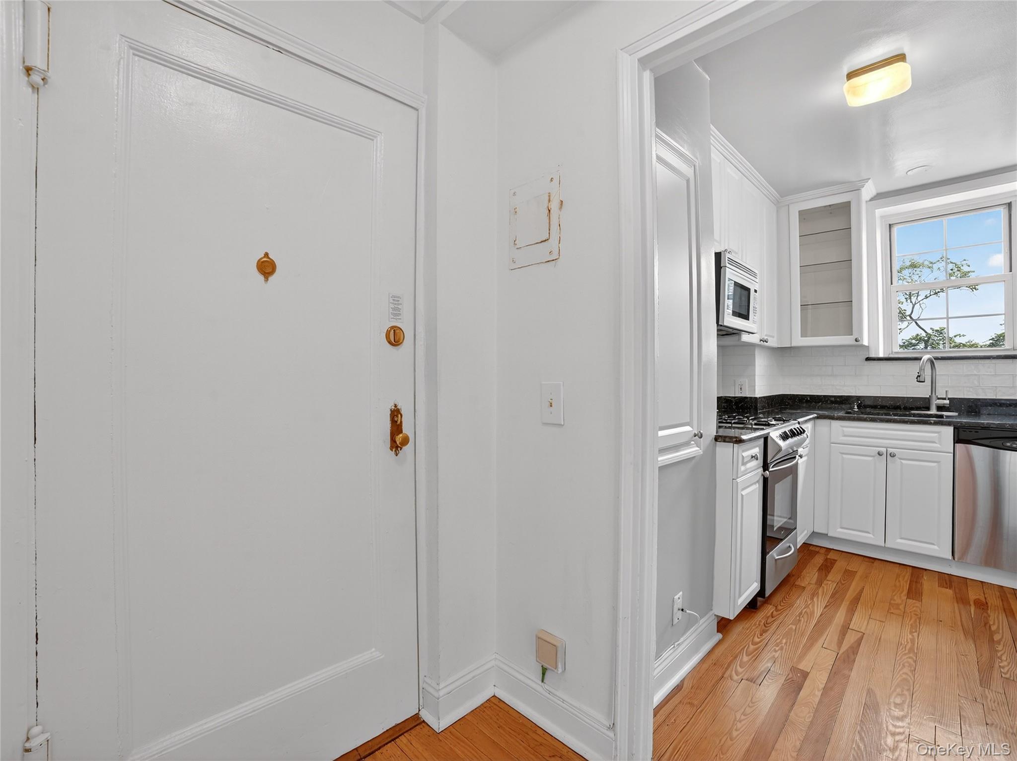 #7 photo, 1348 Midland Avenue, ブロンクス区 Bronxville , NY 10708