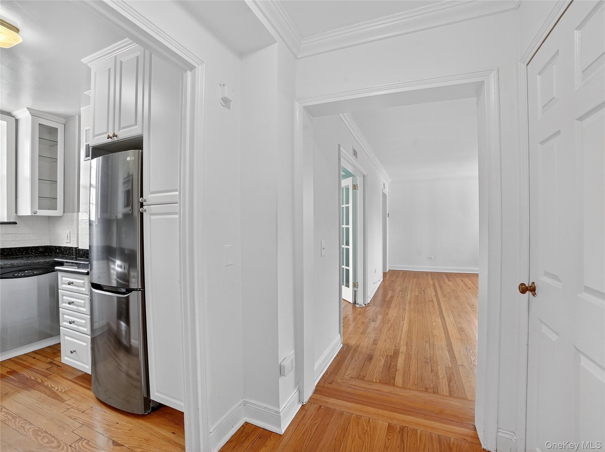 #8 photo, 1348 Midland Avenue, ブロンクス区 Bronxville , NY 10708