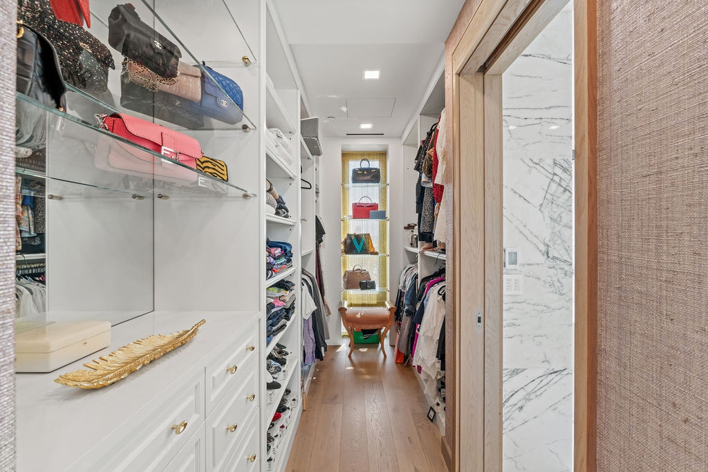 #13 photo, 200 E 21st Street, マンハッタン Gramercy Park , NY 10010