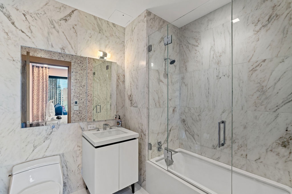 #16 photo, 200 E 21st Street, マンハッタン Gramercy Park , NY 10010