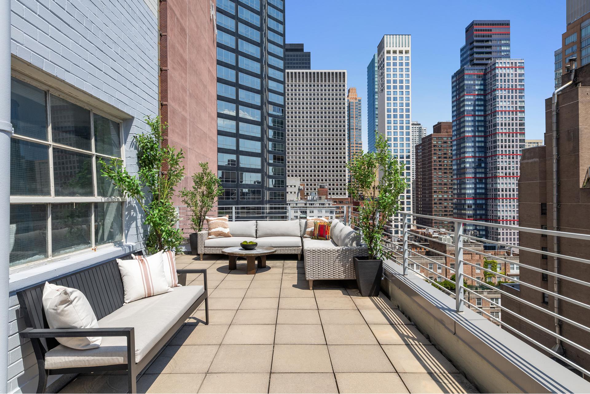 #18 photo, 211 E 51ST Street, マンハッタン Turtle Bay , NY 10022