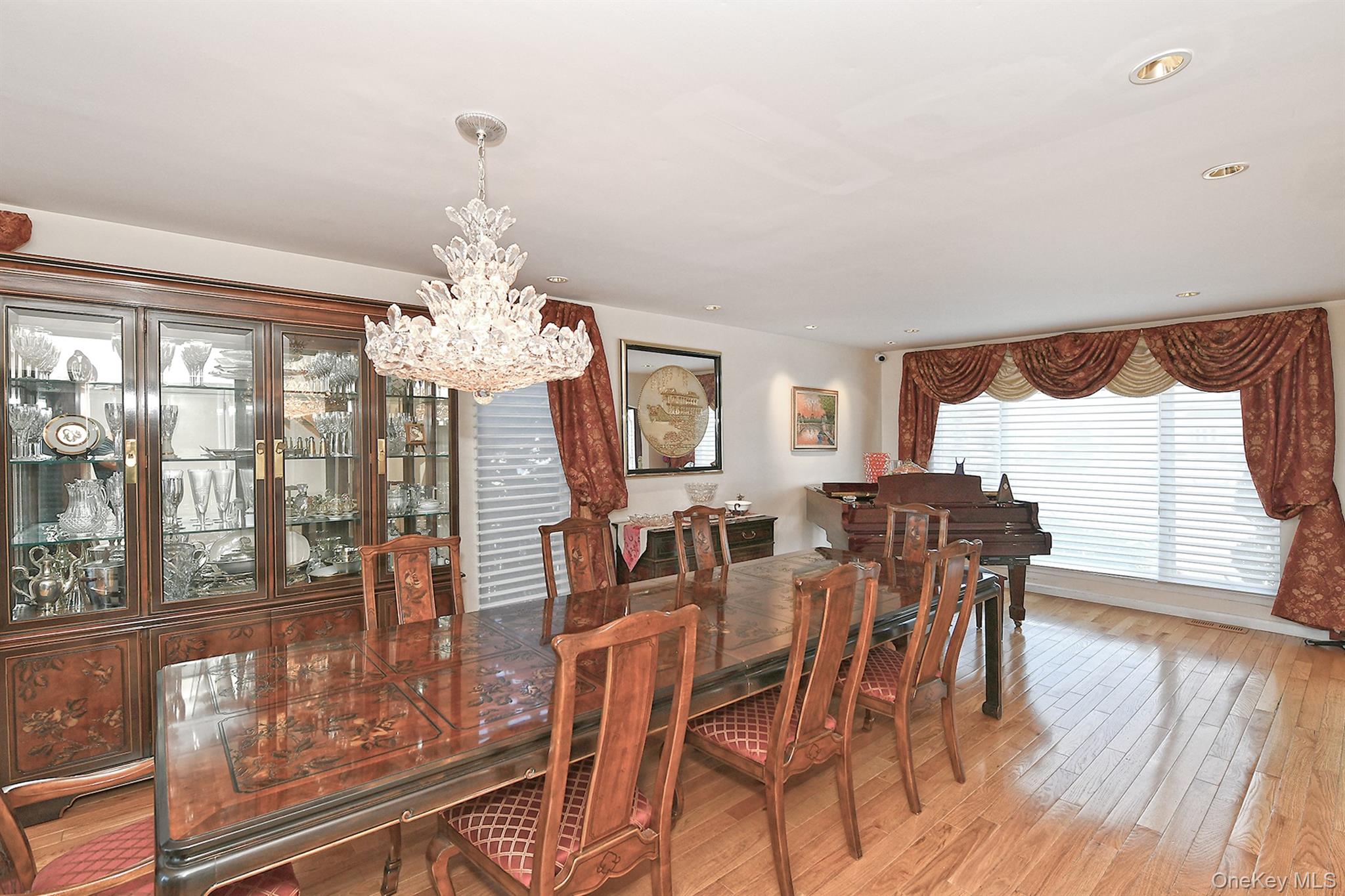 #14 photo, 83 Fairwater Avenue, ナッソー郡 Massapequa , NY 11758