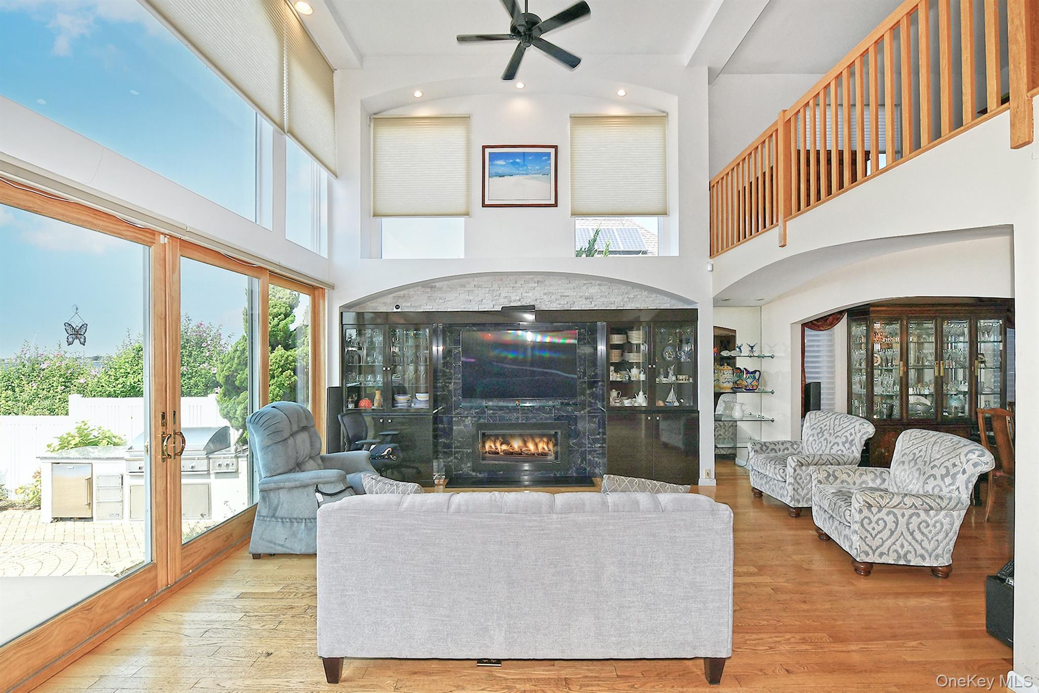 #16 photo, 83 Fairwater Avenue, ナッソー郡 Massapequa , NY 11758