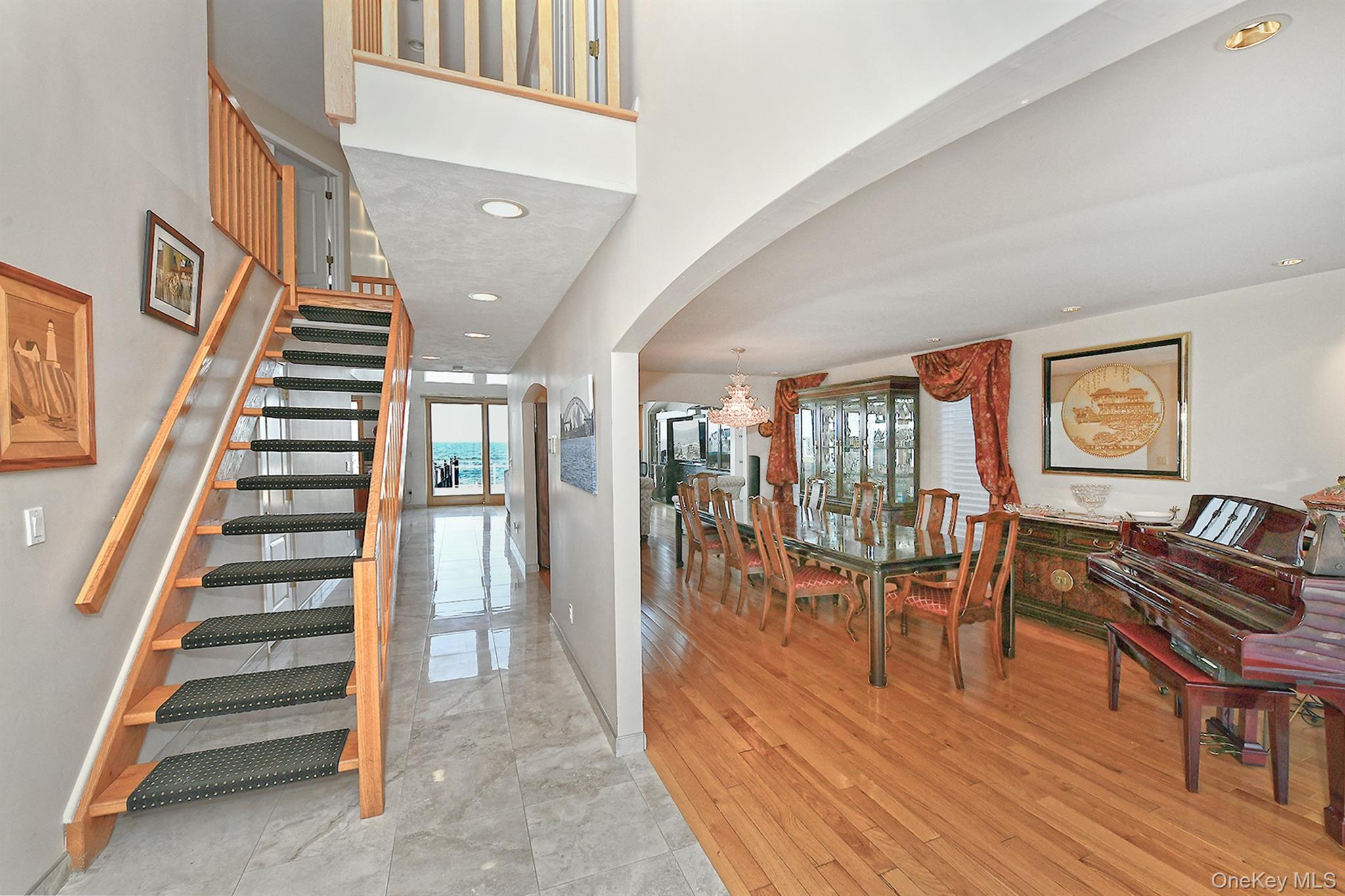 #5 photo, 83 Fairwater Avenue, ナッソー郡 Massapequa , NY 11758