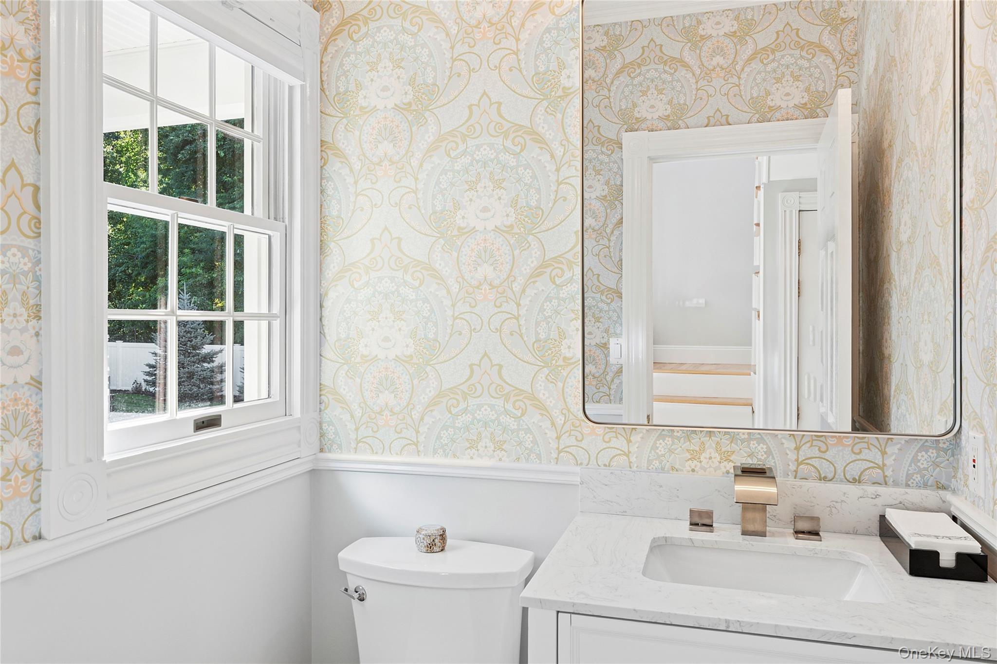 #16 photo, 2 N Harbor Down, サフォーク郡 Miller Place , NY 11764