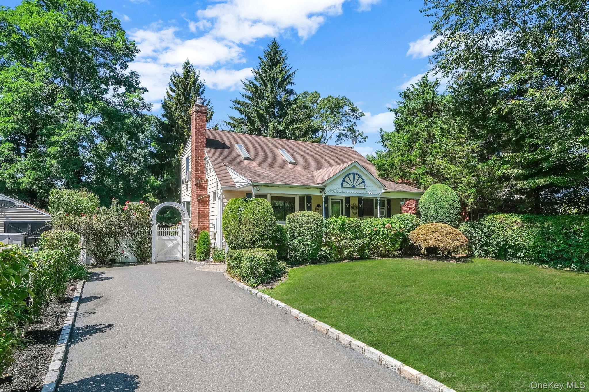 #1 photo, 65 Circle Drive, 东长岛 East Northport , NY 11731