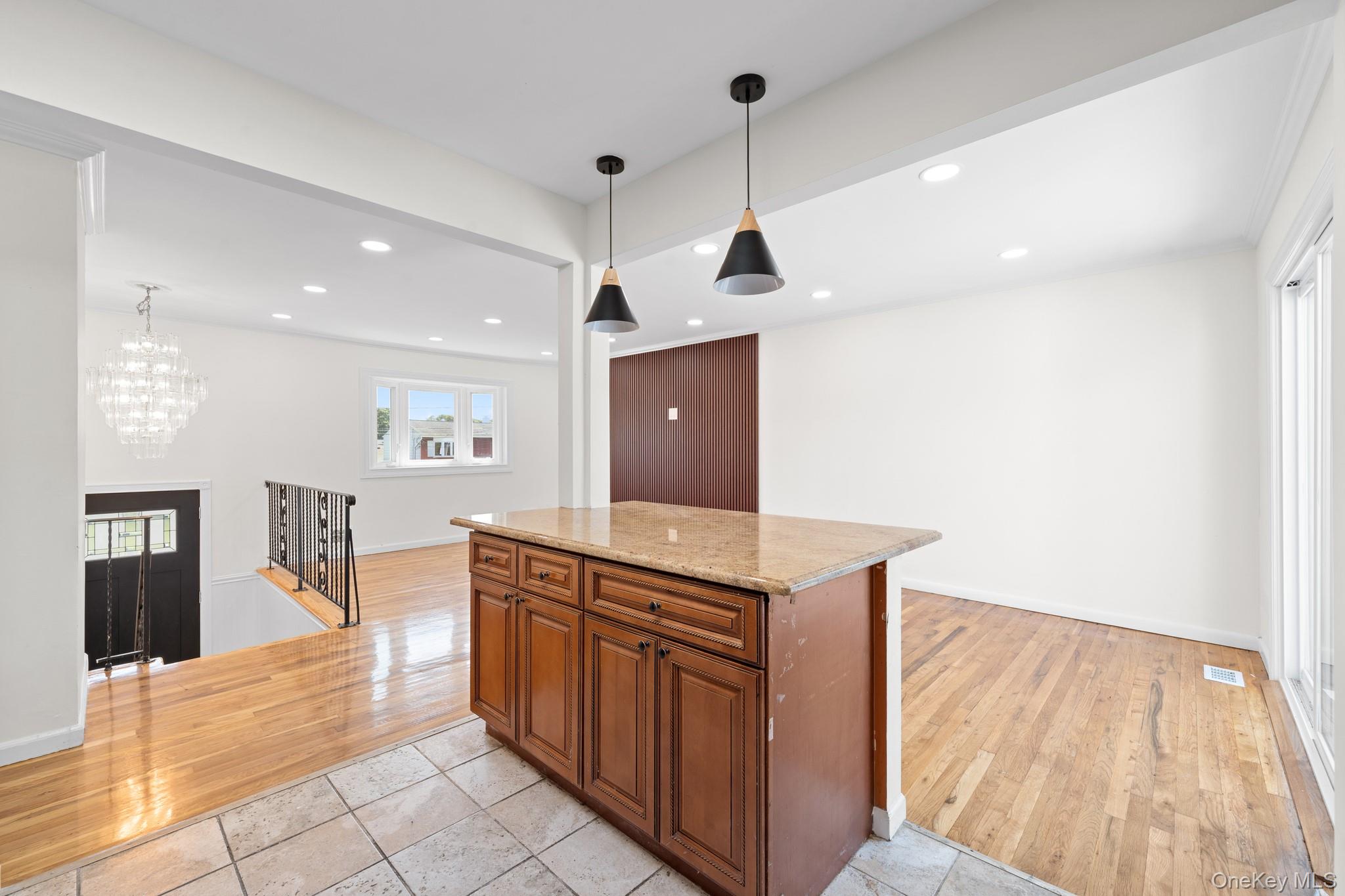 #15 photo, 109 Remington Avenue, サフォーク郡 Selden , NY 11784