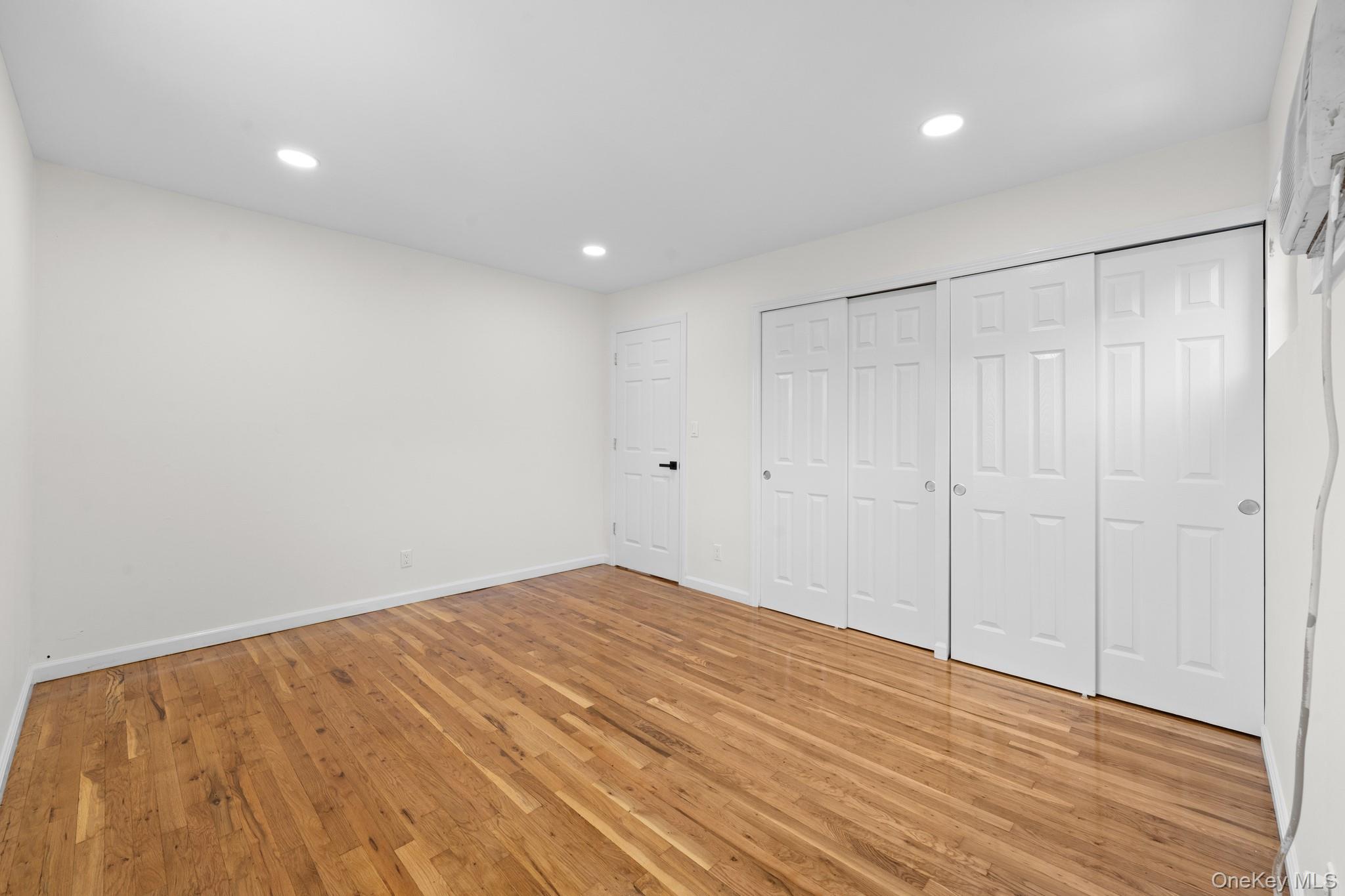 #19 photo, 109 Remington Avenue, サフォーク郡 Selden , NY 11784