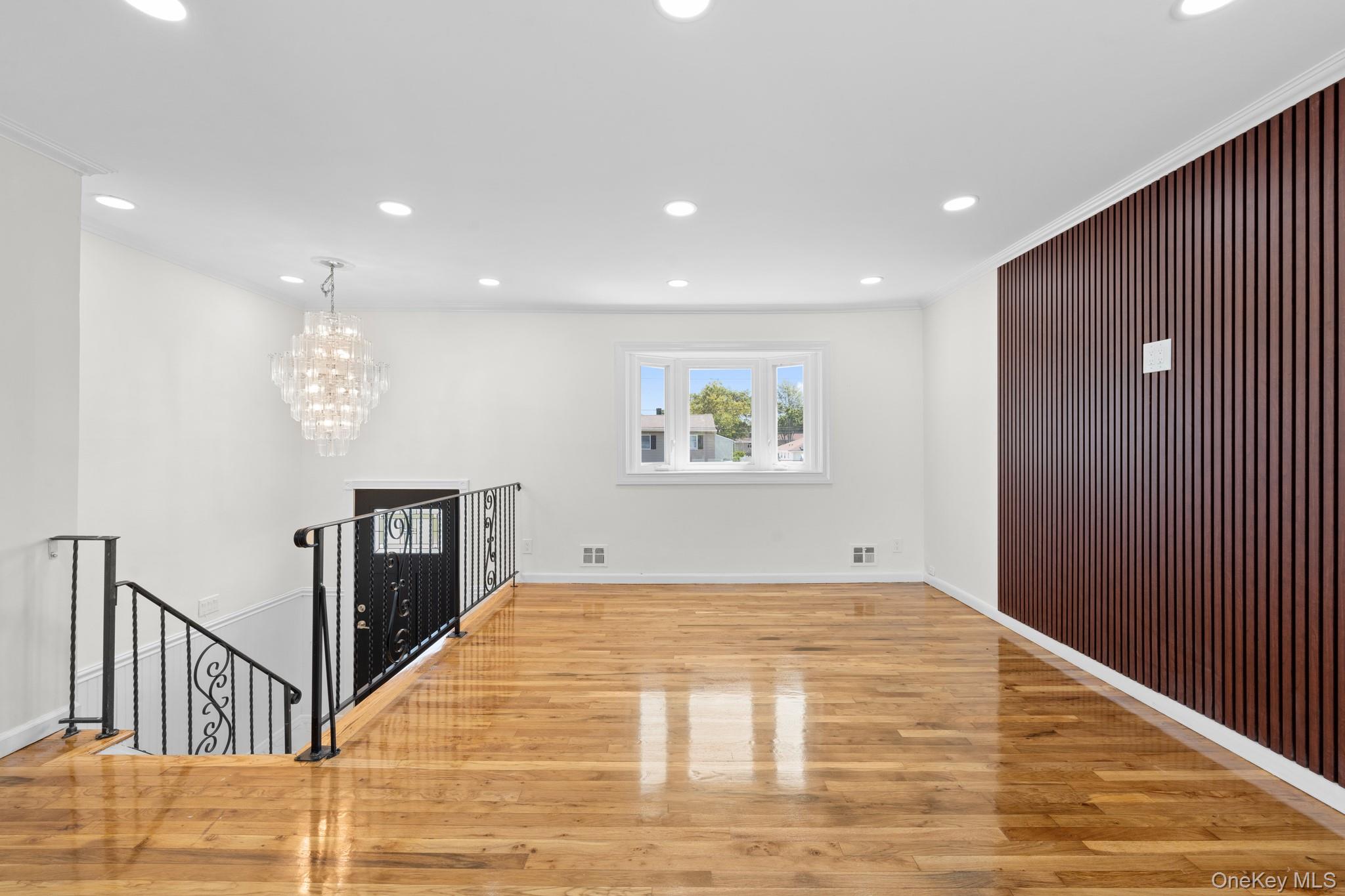 #7 photo, 109 Remington Avenue, サフォーク郡 Selden , NY 11784