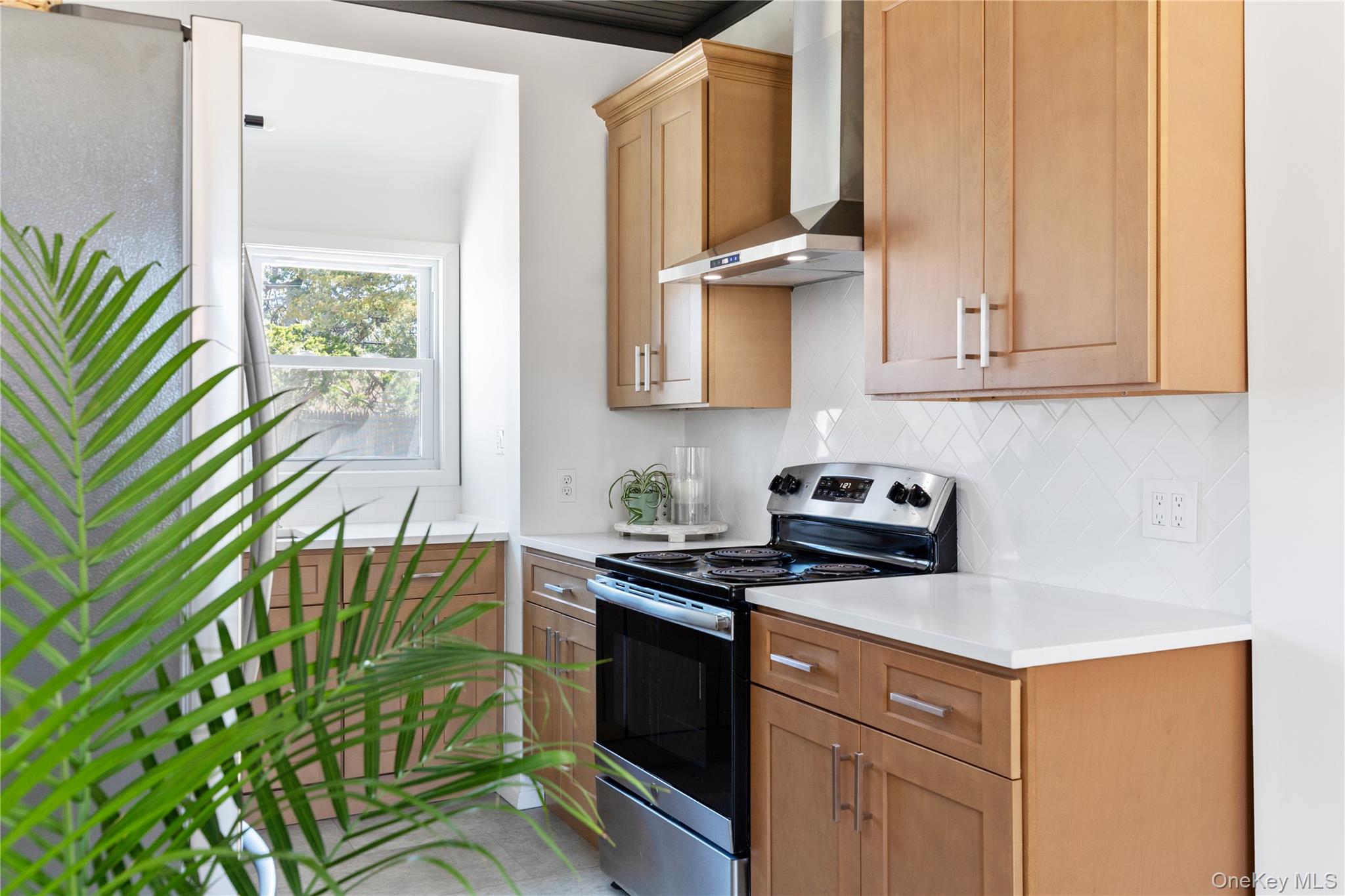 #11 photo, 12 Surfview Walk, Seaview , NY 11770