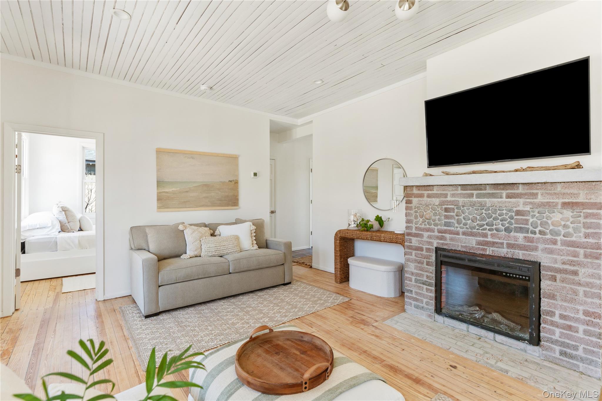 #7 photo, 12 Surfview Walk, Seaview , NY 11770