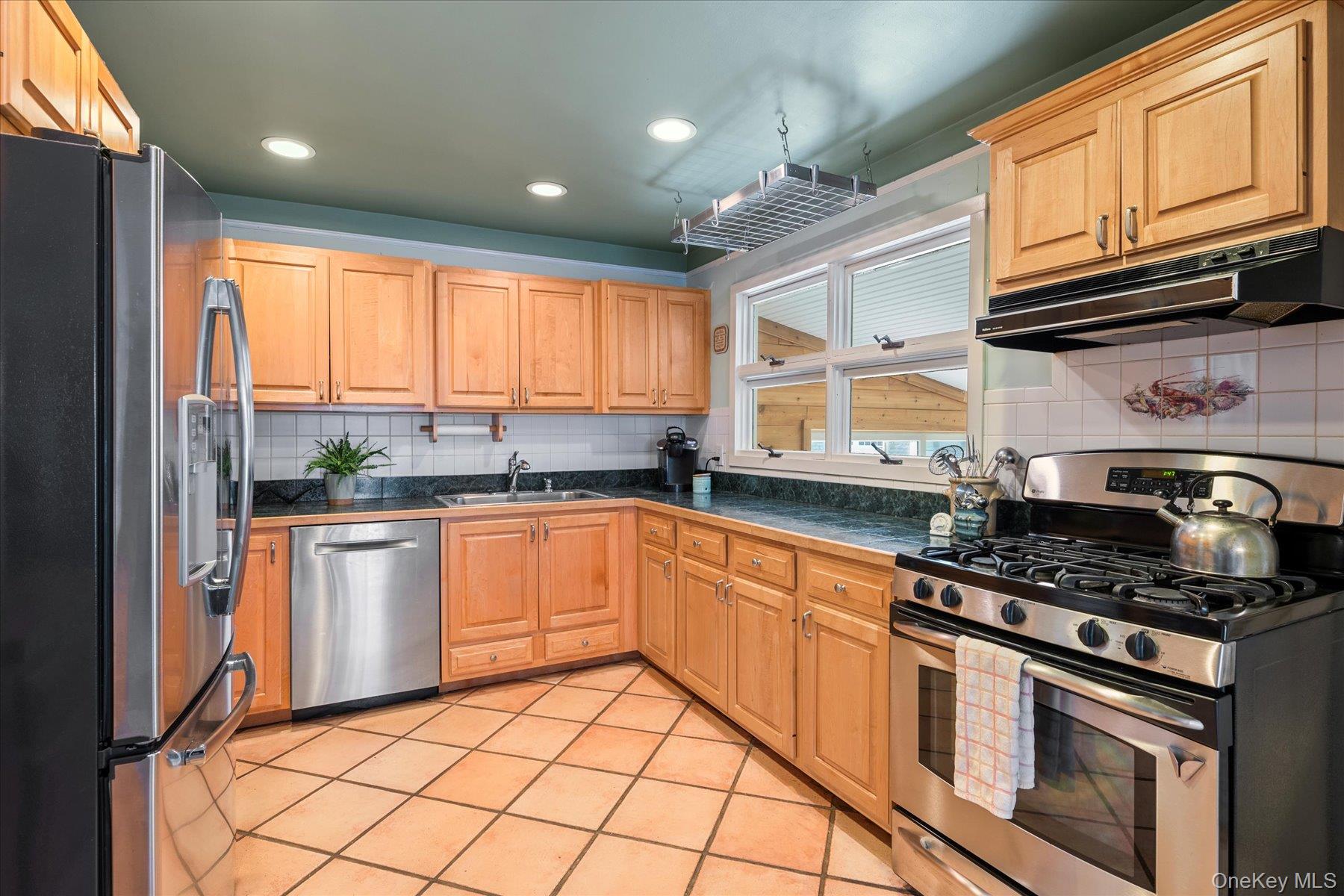 #9 photo, 10 Strawberry Lane, サフォーク郡 Shelter Island , NY 11964