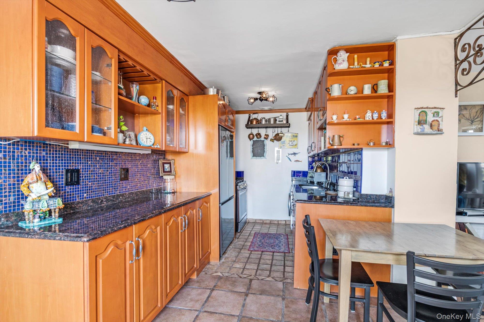 #1 photo, 83-60 118th Street, クイーンズ区 Kew Gardens , NY 11415