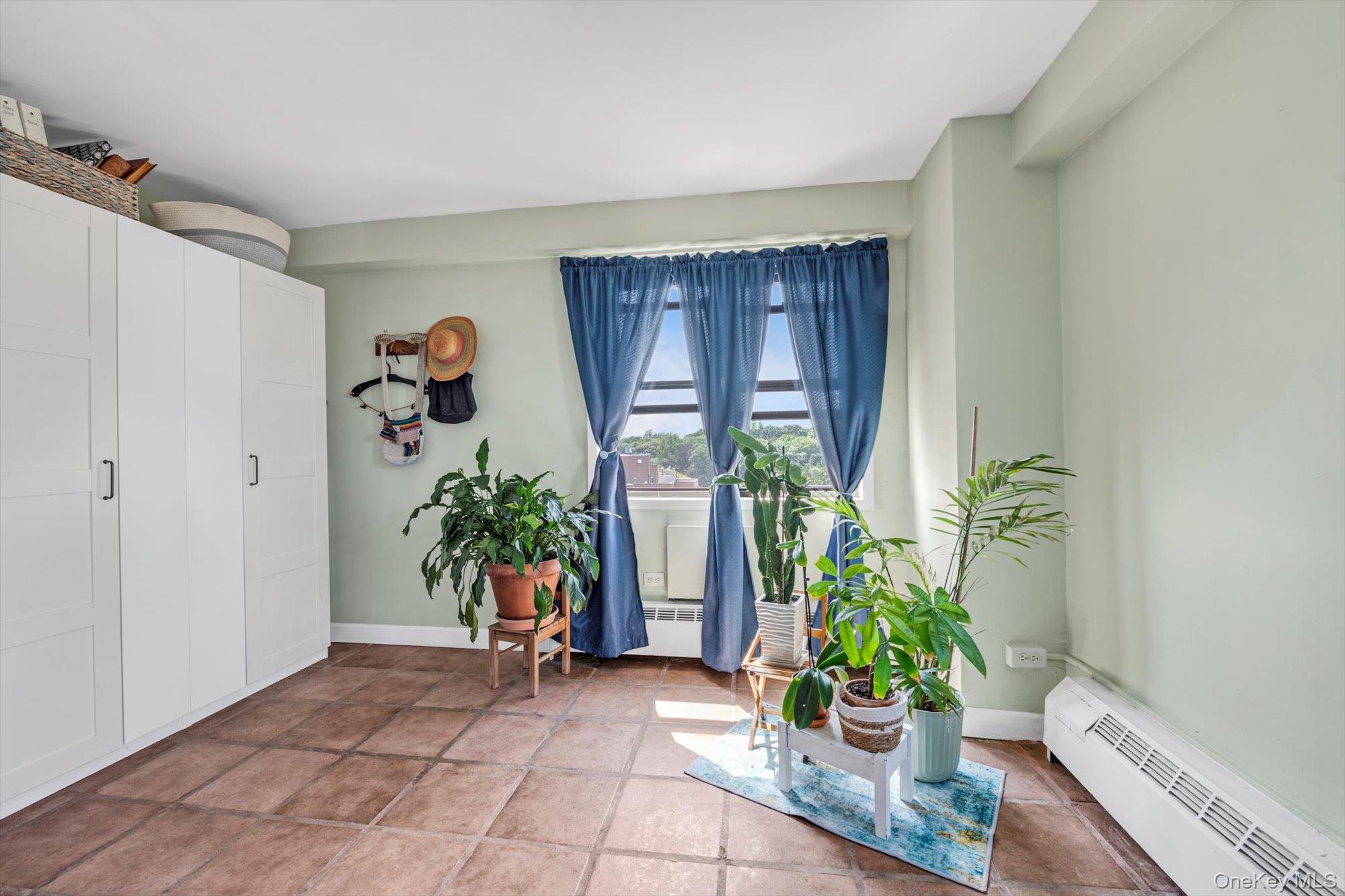 #10 photo, 83-60 118th Street, クイーンズ区 Kew Gardens , NY 11415