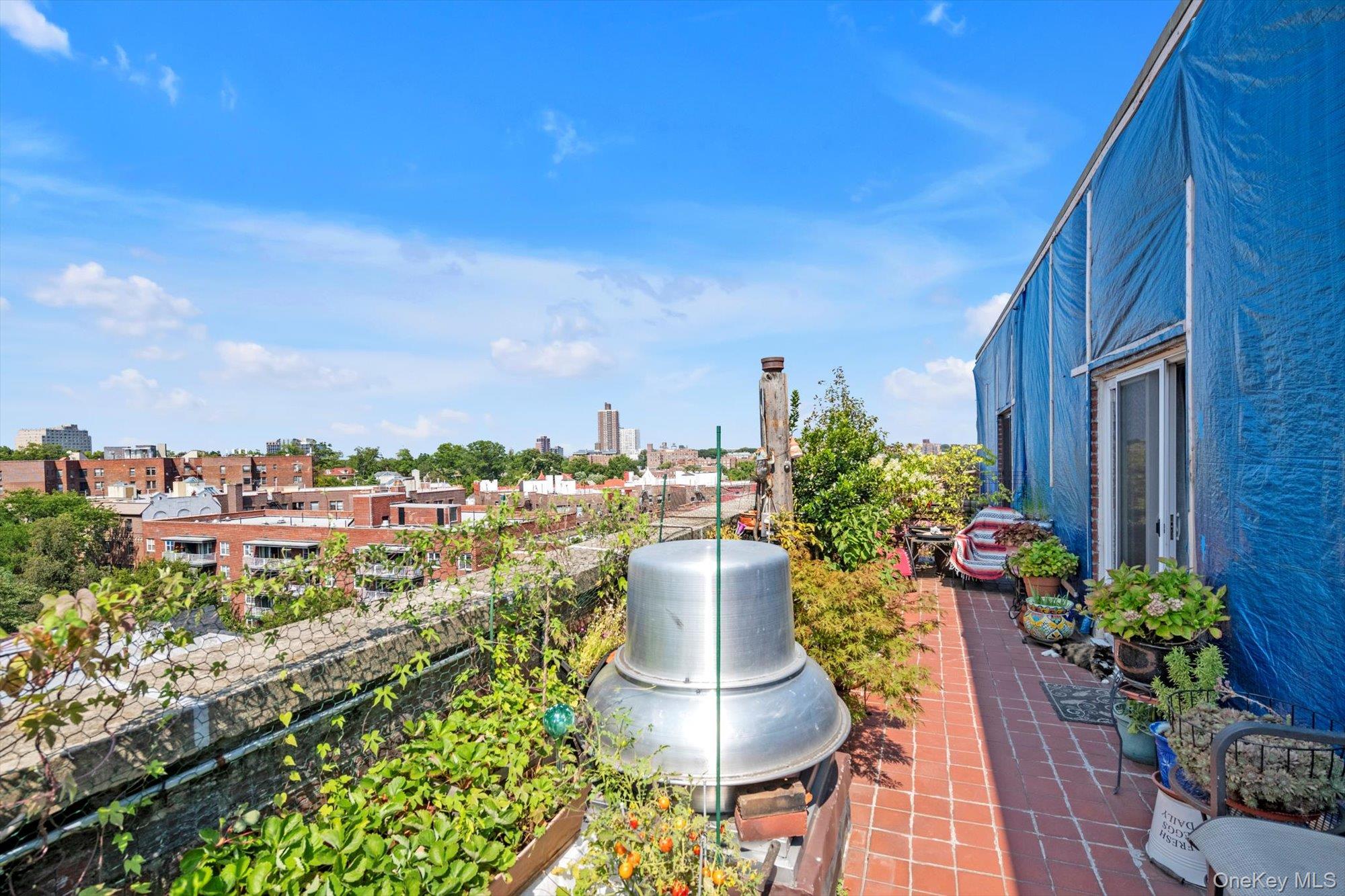 #13 photo, 83-60 118th Street, クイーンズ区 Kew Gardens , NY 11415