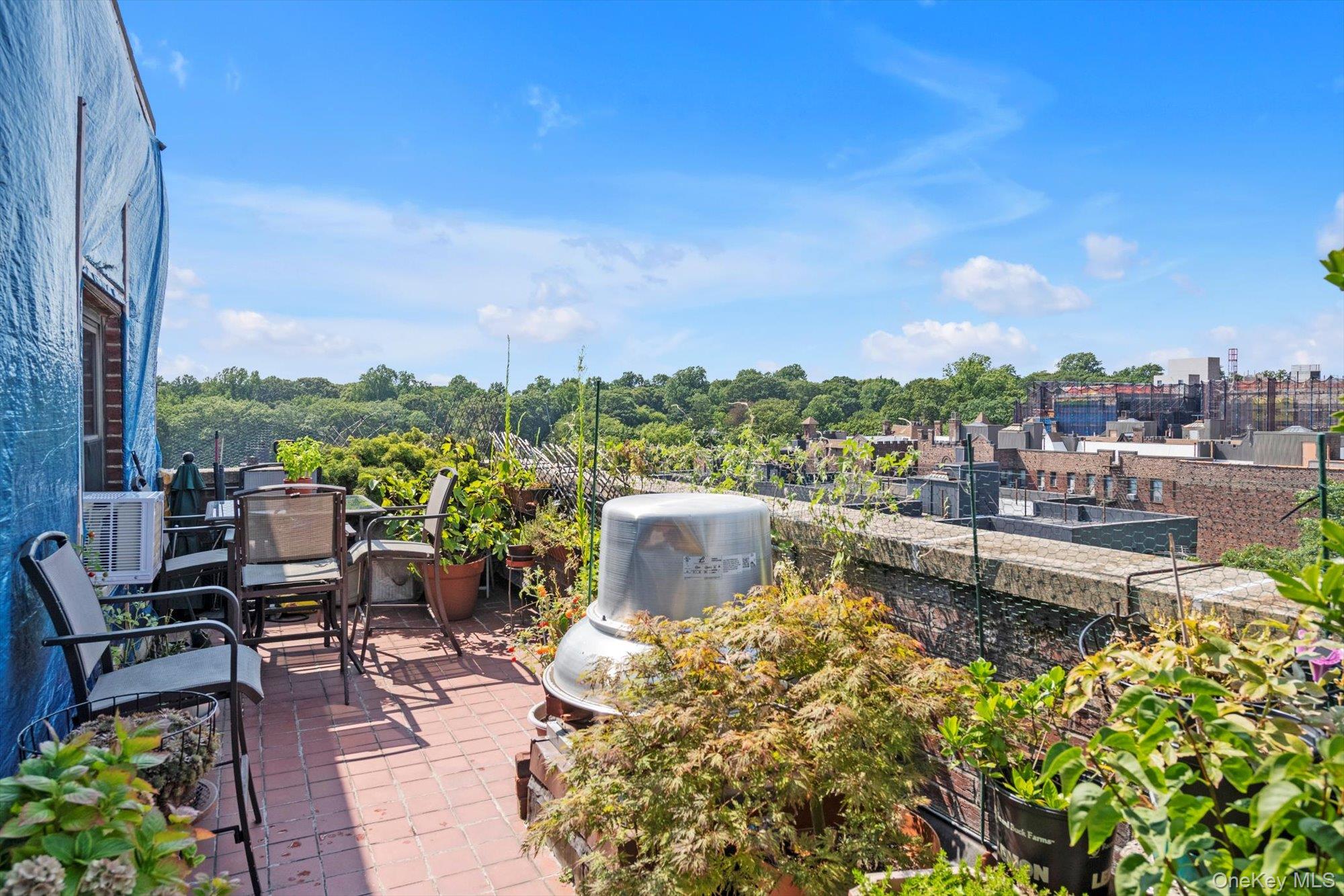 #6 photo, 83-60 118th Street, クイーンズ区 Kew Gardens , NY 11415