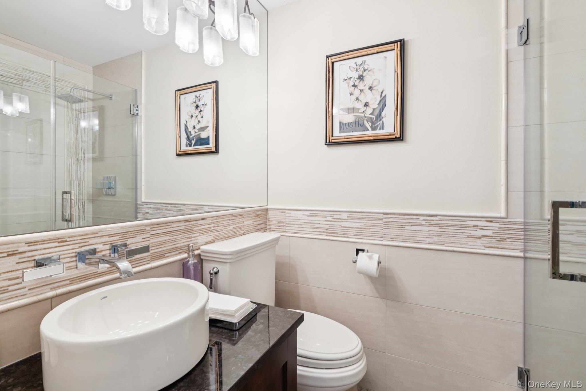 #20 photo, 650 S 9th Street, サフォーク郡 Lindenhurst , NY 11757