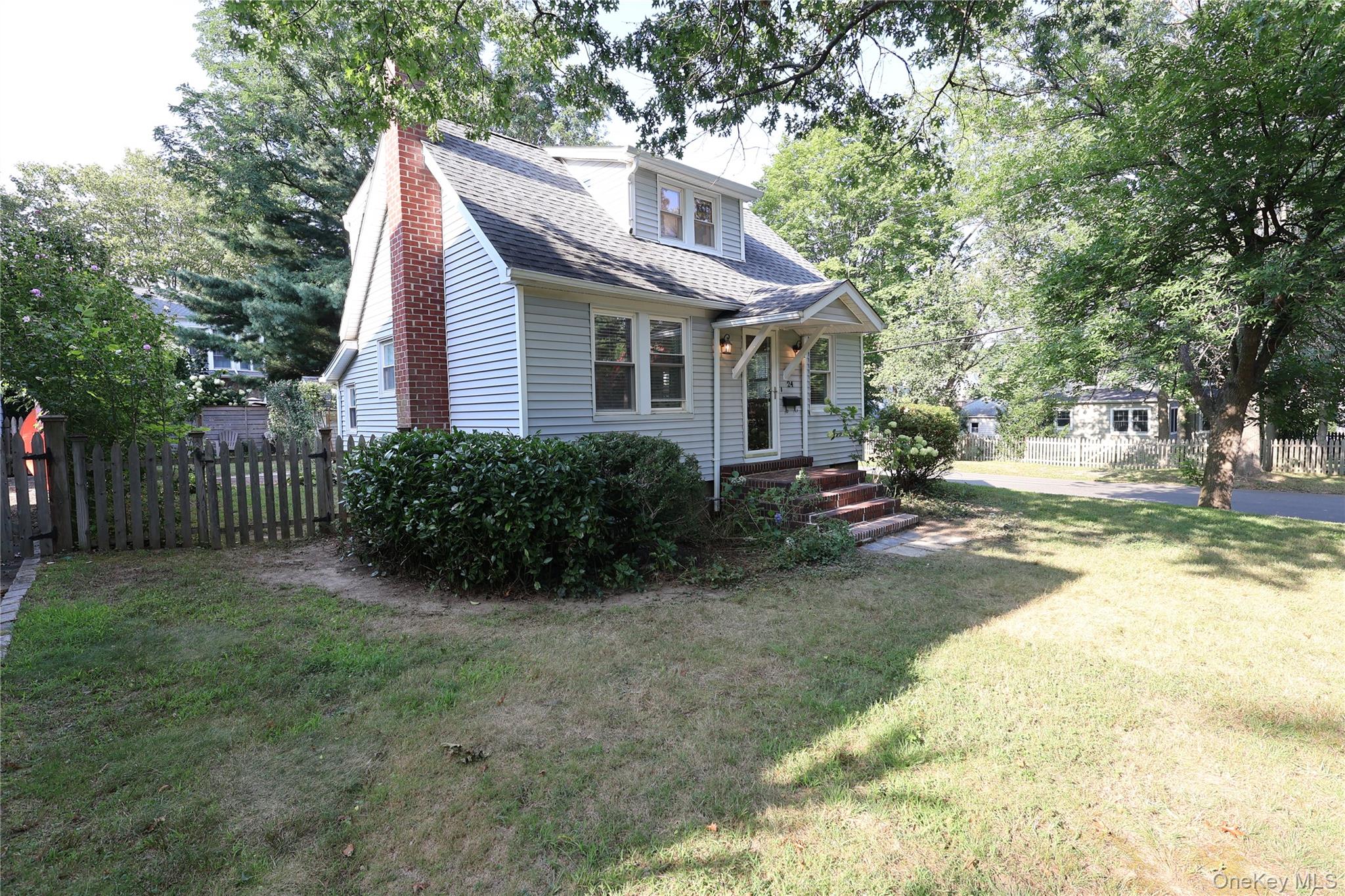 #2 photo, 24 8th Avenue, ナッソー郡 Sea Cliff , NY 11579