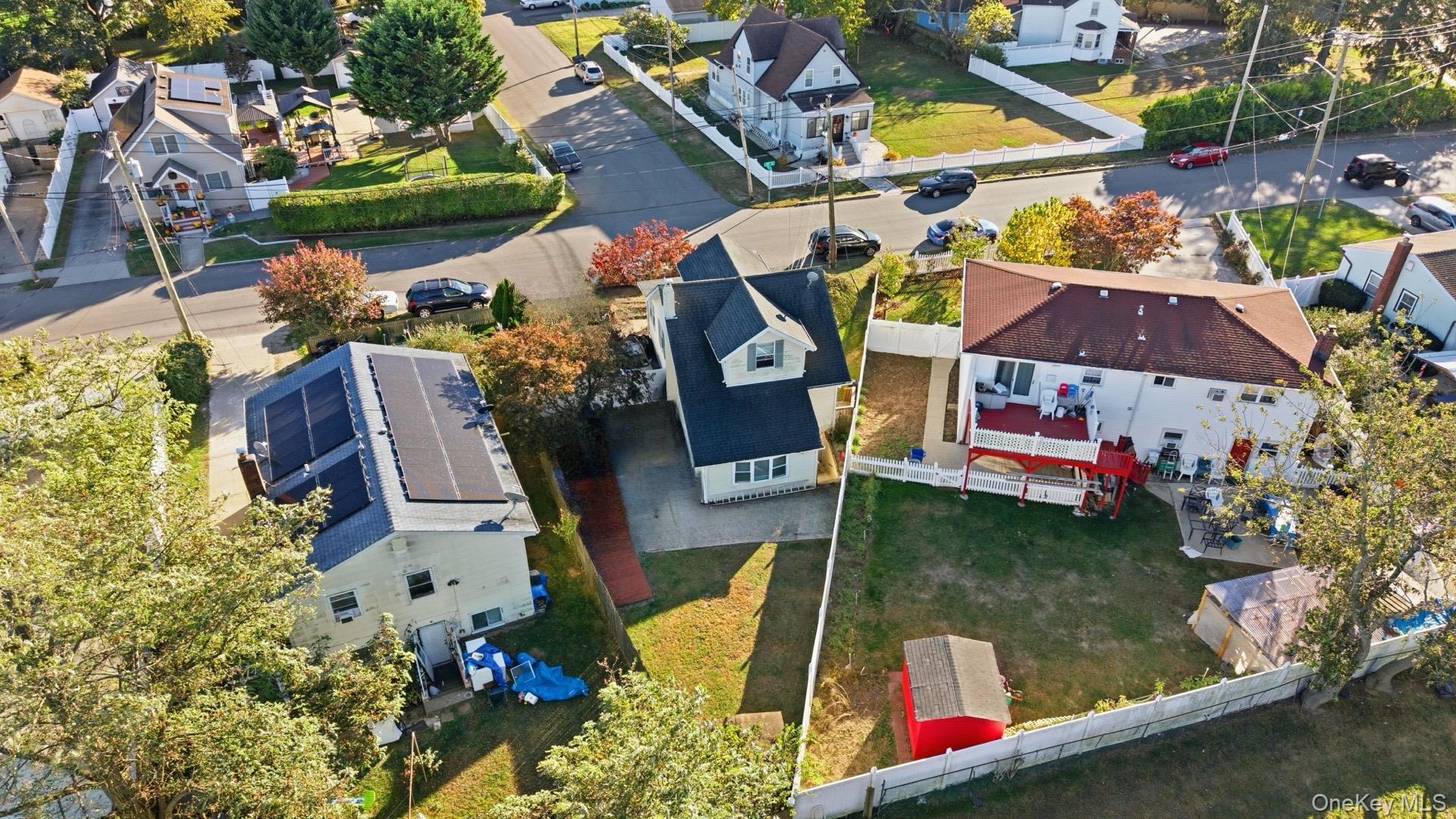 #3 photo, 155 29th Street, サフォーク郡 Copiague , NY 11726