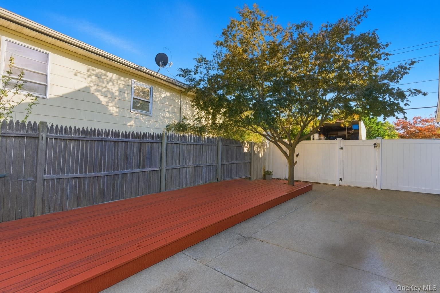 #5 photo, 155 29th Street, サフォーク郡 Copiague , NY 11726