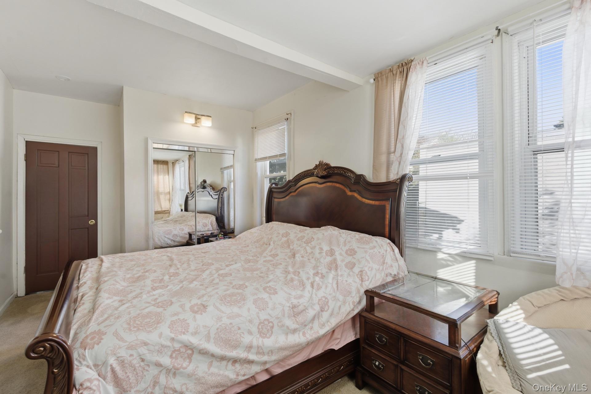 #9 photo, 155 29th Street, サフォーク郡 Copiague , NY 11726