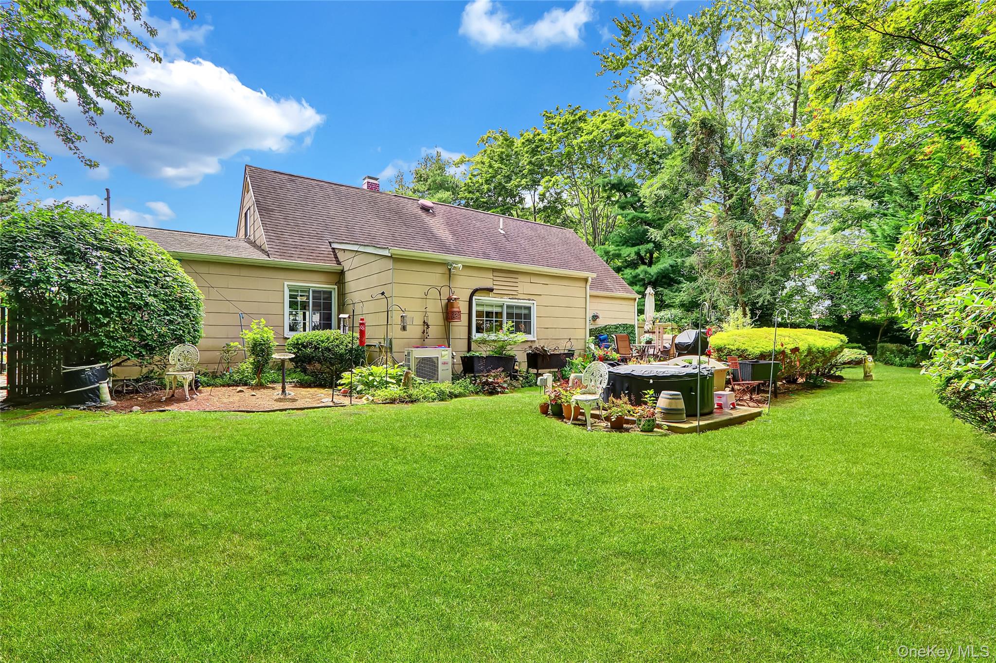 #18 photo, 5 Aspen Street, サフォーク郡 Port Jefferson Station , NY 11776