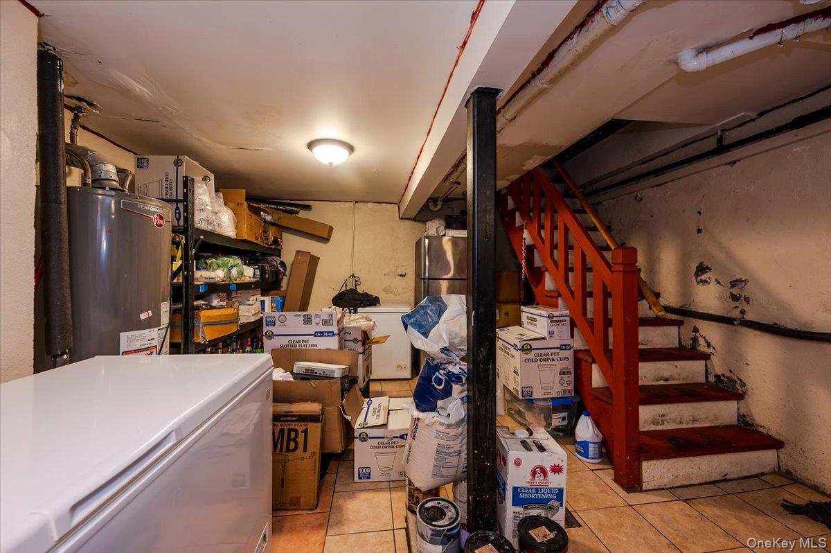 #20 photo, 204 Ashburton Avenue, Yonkers , NY 10701