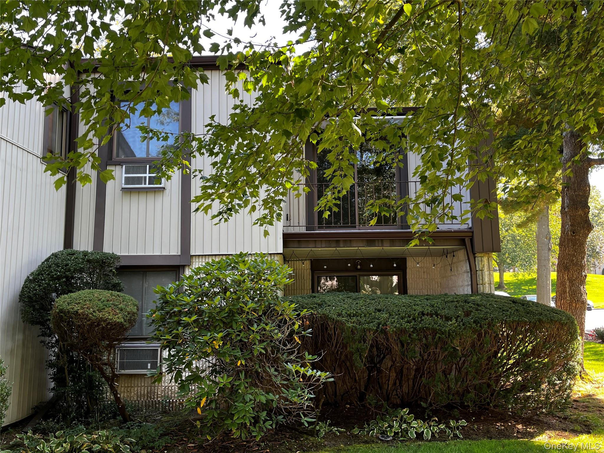 #2 photo, 77 Richmond Boulevard, サフォーク郡 Ronkonkoma , NY 11779