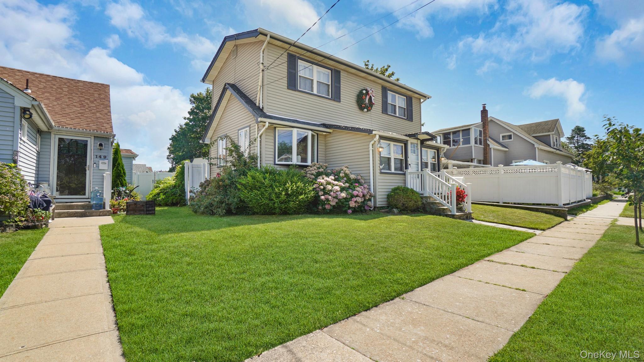 #1 photo, 153 Westend, 长岛 Freeport , NY 11520