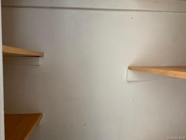 #7 photo, 243-12 144th Ave., クイーンズ区 Rosedale , NY 11422