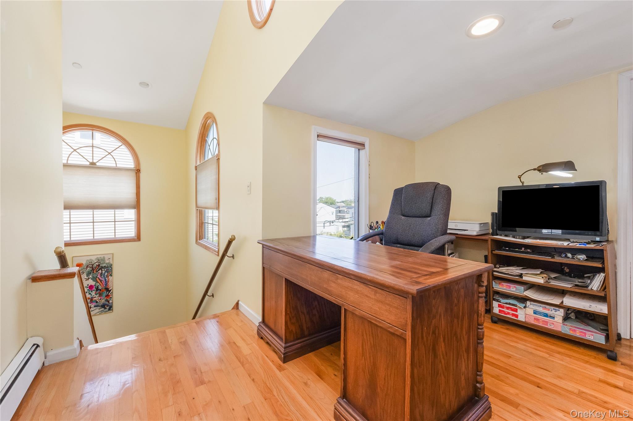 #19 photo, 729 S 9th Street, サフォーク郡 Lindenhurst , NY 11757