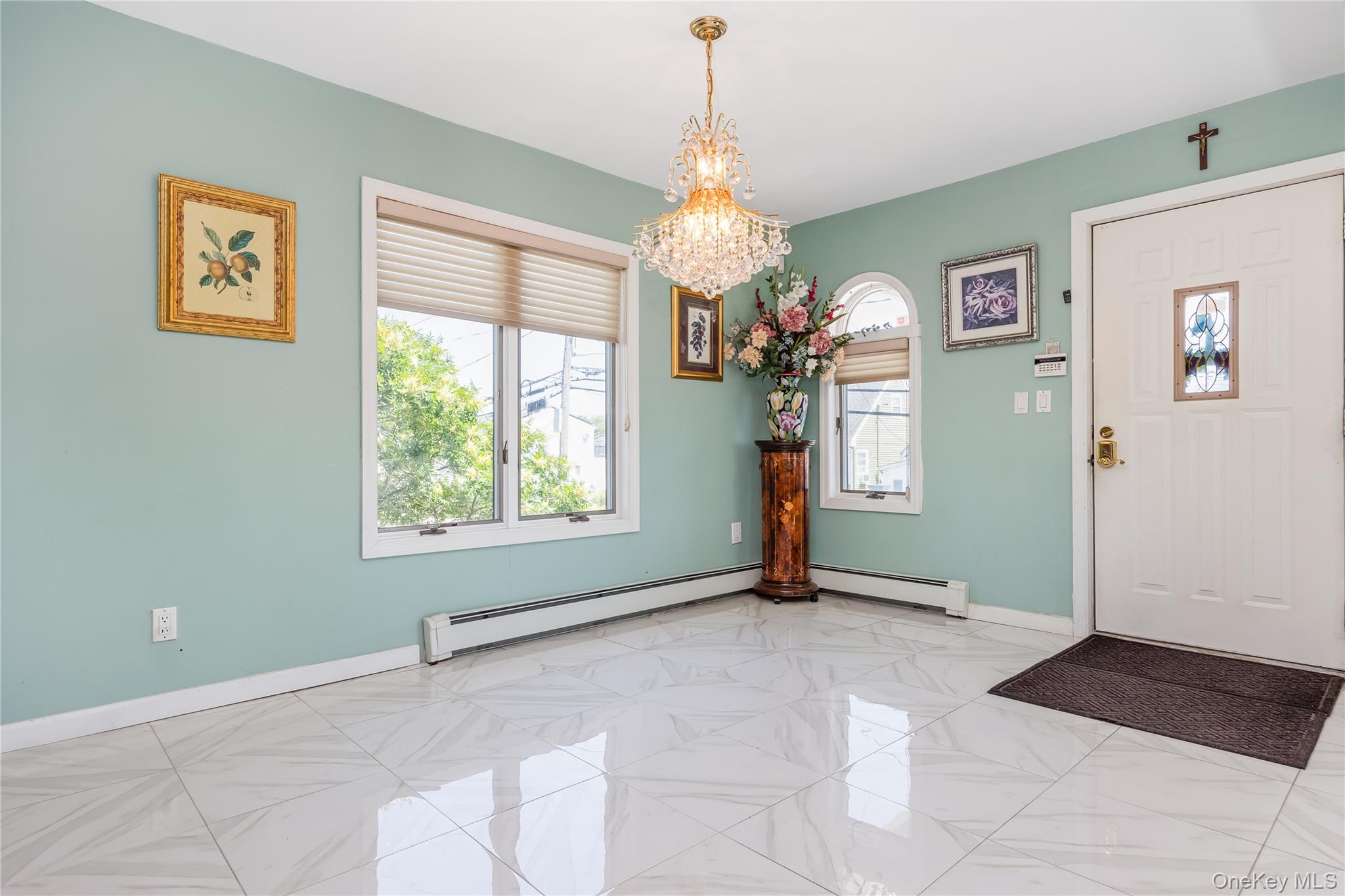 #5 photo, 729 S 9th Street, サフォーク郡 Lindenhurst , NY 11757