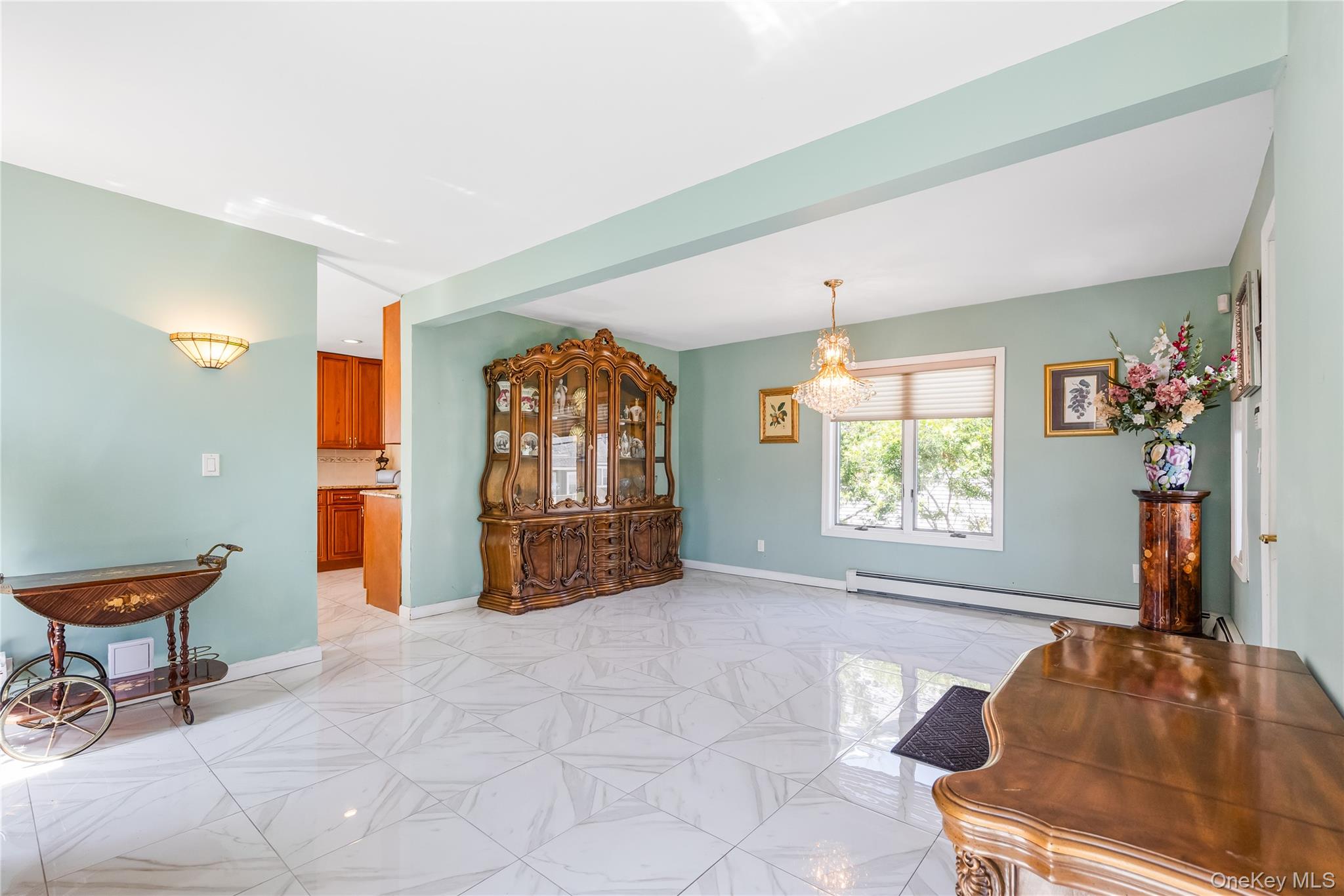 #8 photo, 729 S 9th Street, サフォーク郡 Lindenhurst , NY 11757