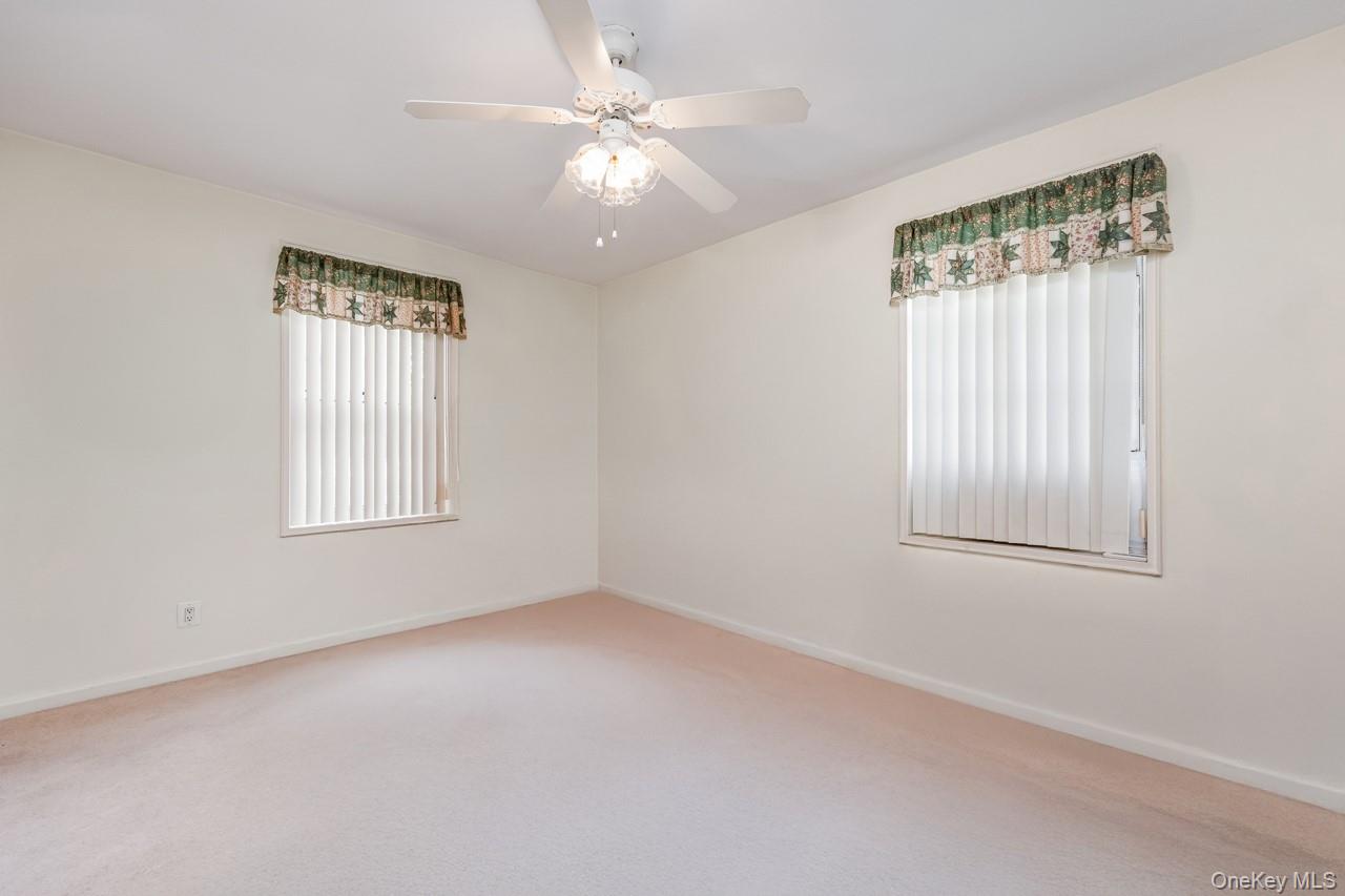 #11 photo, 27-10 Parsons Boulevard, クイーンズ区 Flushing , NY 11354