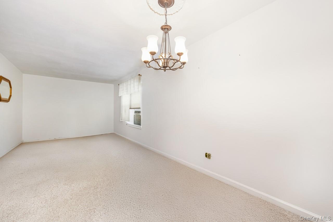 #8 photo, 27-10 Parsons Boulevard, クイーンズ区 Flushing , NY 11354