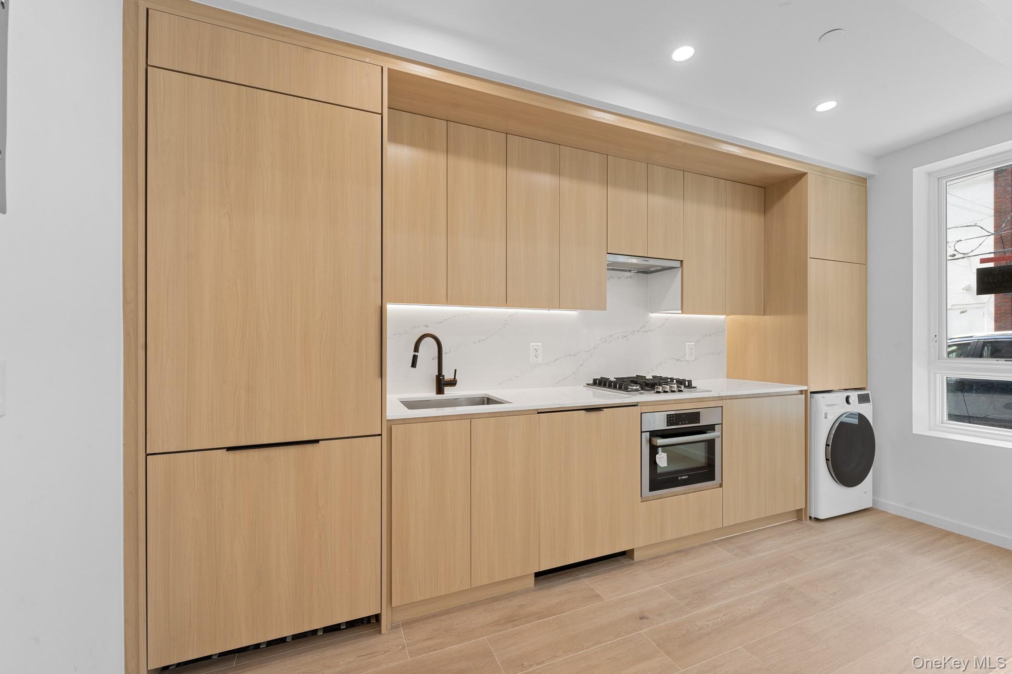 #5 photo, 366 Harman Street, ブルックリン区 Brooklyn , NY 11237